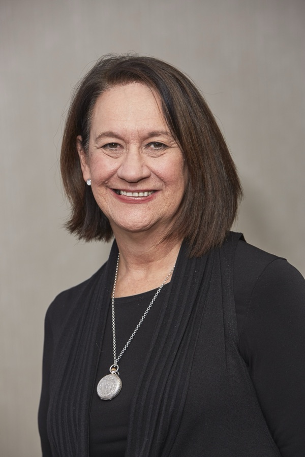 Leonie Young DUniv